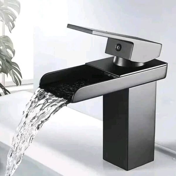 Square Basin Mixer