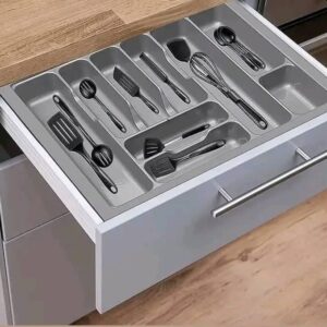 Cutlery Cabinet